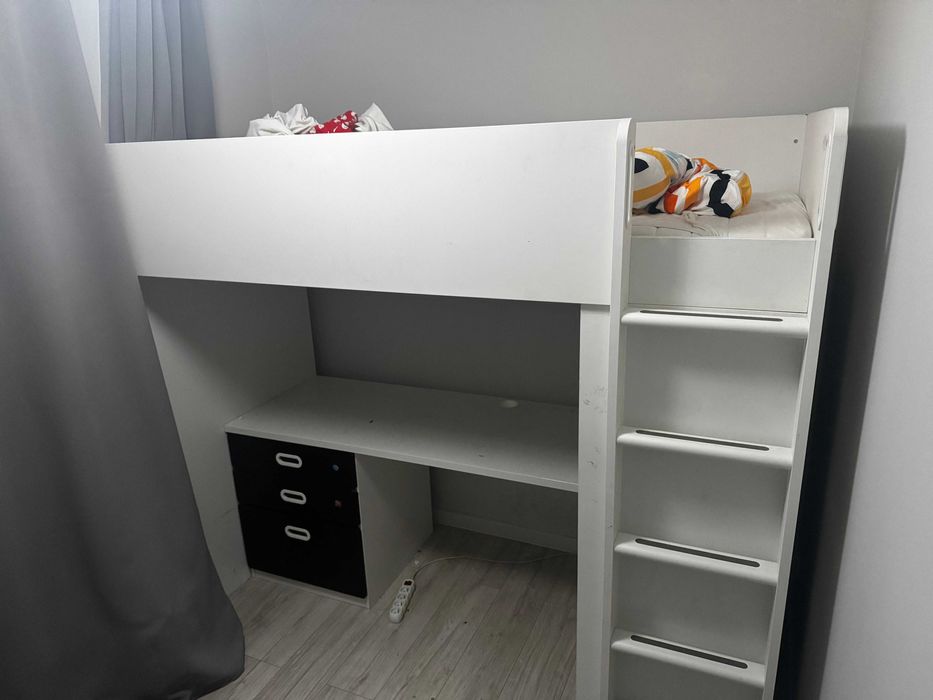 Łóżko piętrowe z biurkiem i szafą IKEA