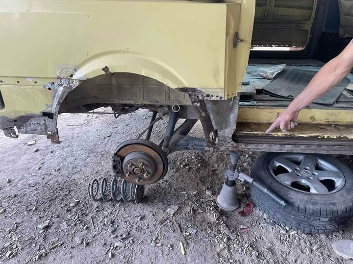 Кузов,розбірка 639 четверть Ланжерон поріг арка бочина стакан 447 віто