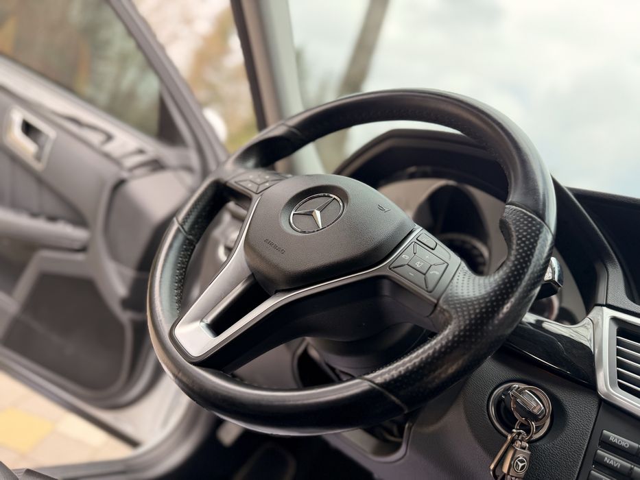Mercedes Benz E 250