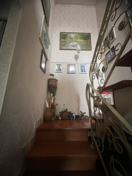 Дом 130 м2 в Хаджибейском районе. Район Шустов, дом в два этажа