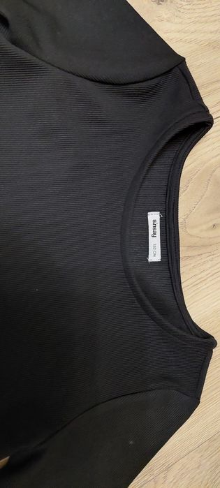 Krótka bluzka top 152 Sinsay