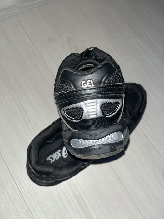 Кросівки Asics Gel-Kahana TR V4