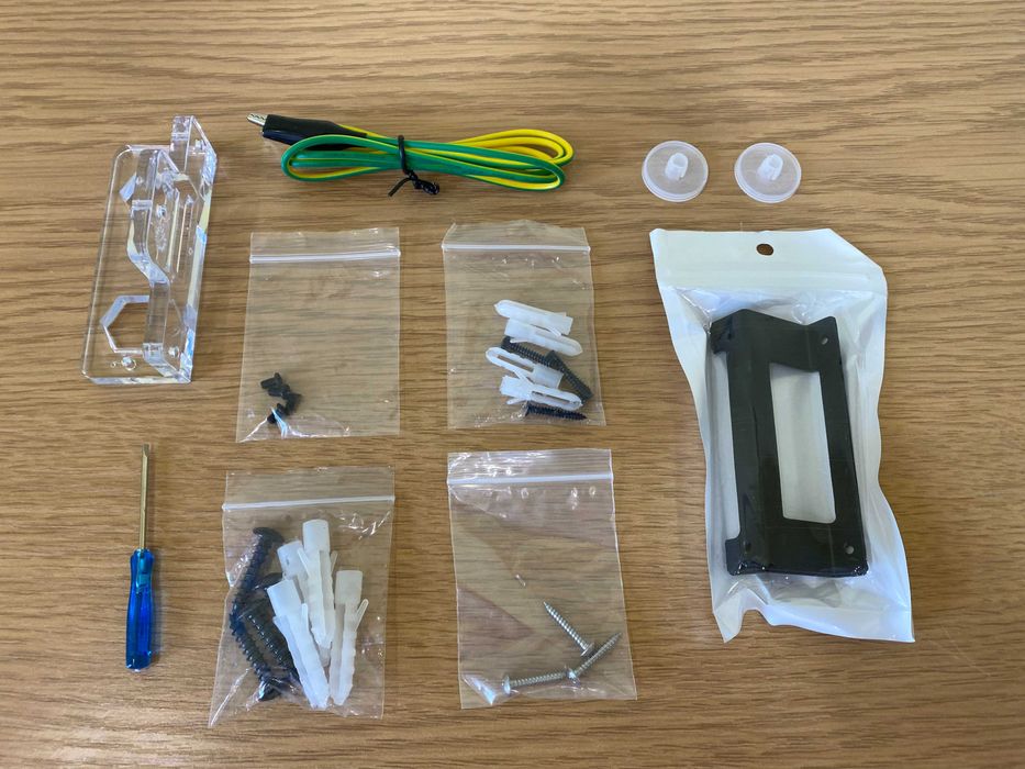 Система резервного живлення Power Queen 2000 W 3580 Wh (Німеччина)