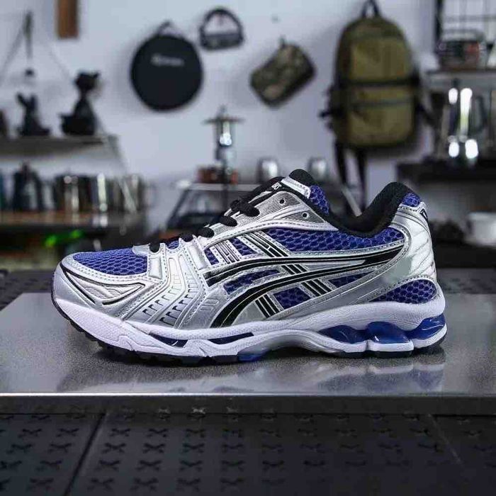 ASICS 2026  Novo no mercado