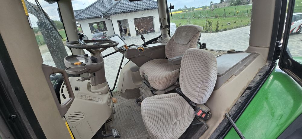 John deere 6195R