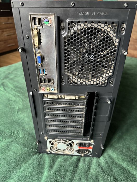 Компʼютер робочий