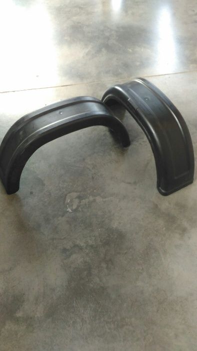 Крыло прицепа (пластмаса)