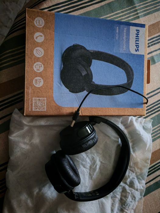 Vendo fones usado um pouco mais de uso e uso de acessórios de origem e