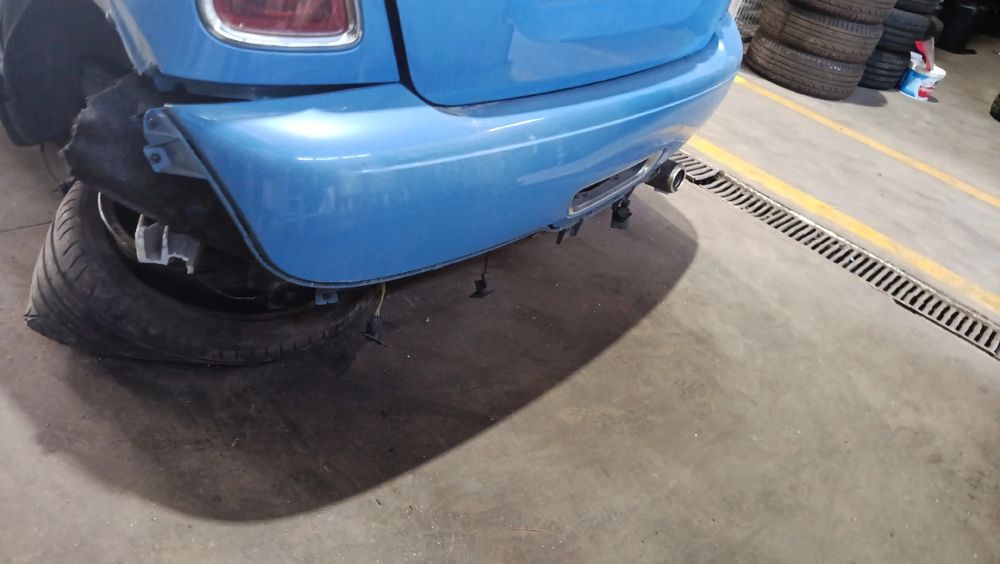 Pára-choques trás MINI Mini (R56)