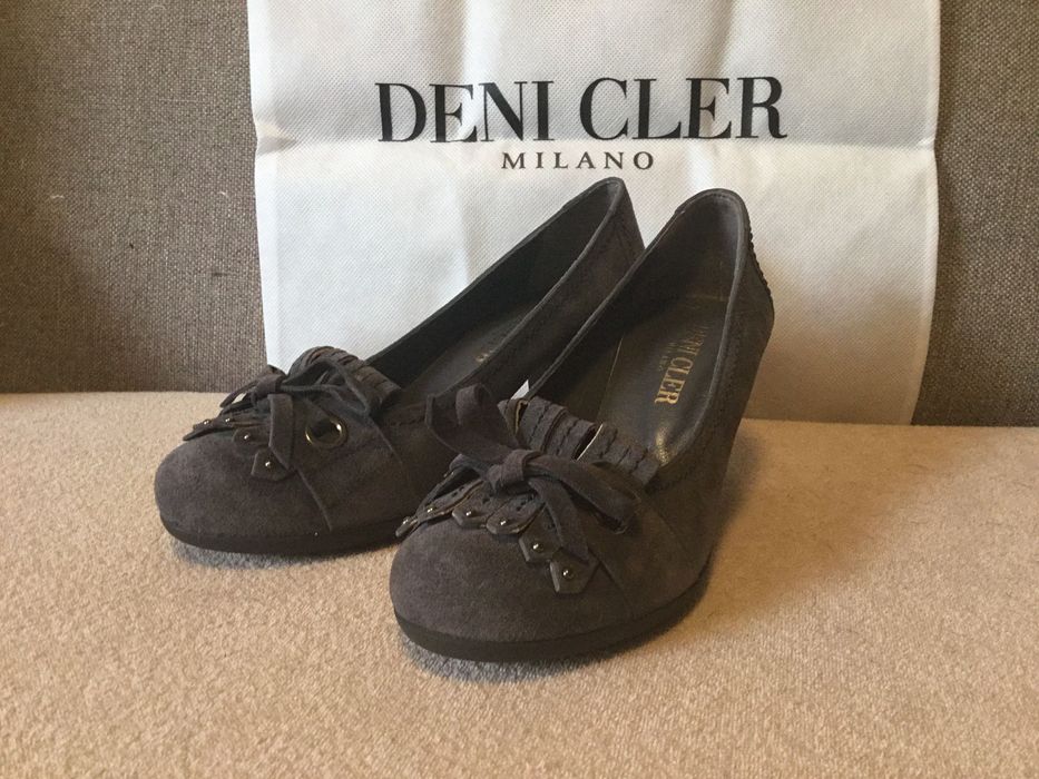 Pantofle zamszowe Deni Clear