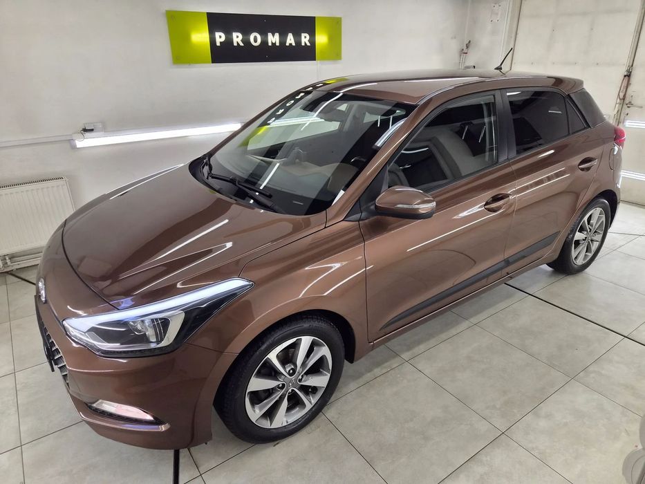 Hyundai i20 Bogata wersja Klimatronik podgrzewane fotele+kierownica Serwis ASO