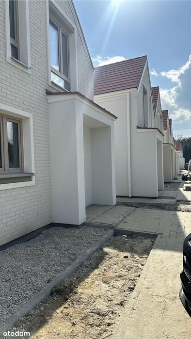 Stan deweloperski | DOM | bliźniak - segment pod lasem blisko Warszawy