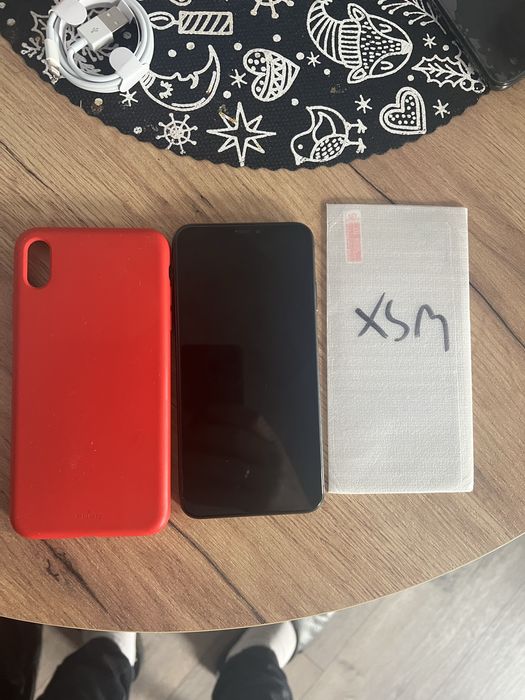 Iphone xs max 64Gb + etui, kabel i szklo. Bateria 97% piekny!