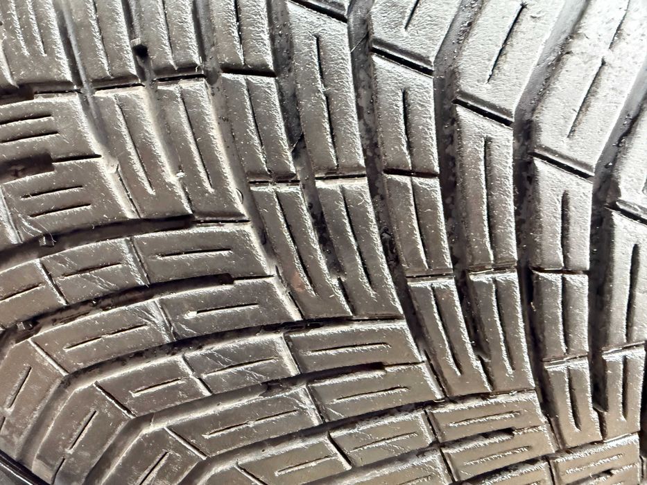 245-40 R20 99Y Continental All Season Contact 2 EV 2024 2шт