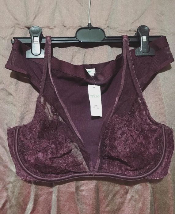 Кружевное бельё в цвете марсала, новое