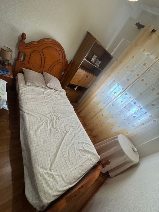 Quarto de solteiro completo