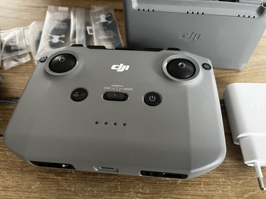 Sprzedam Dron dji mini2