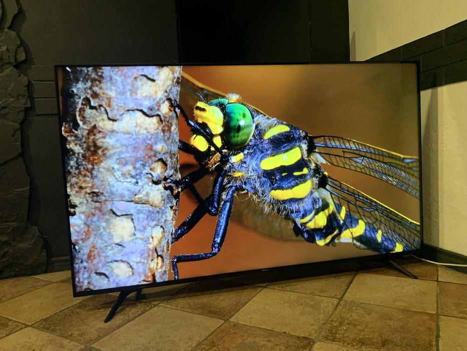 Телевізор hisense 65 smart tv 4k