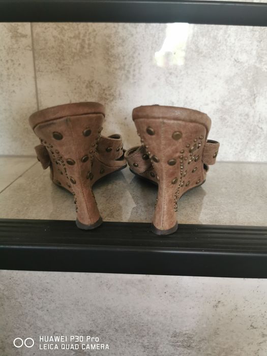 Klapki na koturnie rozmiar 39 wkładka 26cm