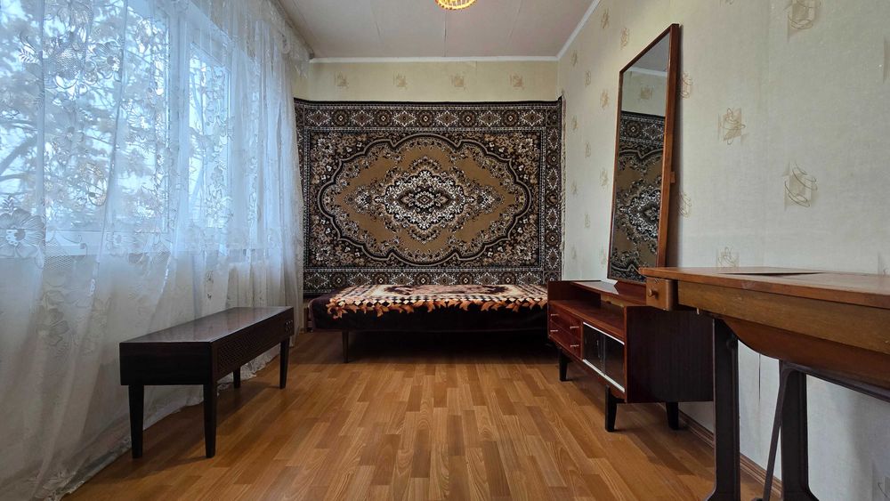 Сдаю квартиру на 129кв (Покровский район)