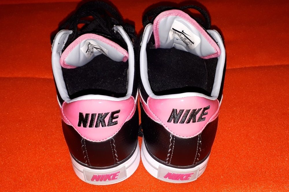 Ténis Nike "Originais" Semi Novos