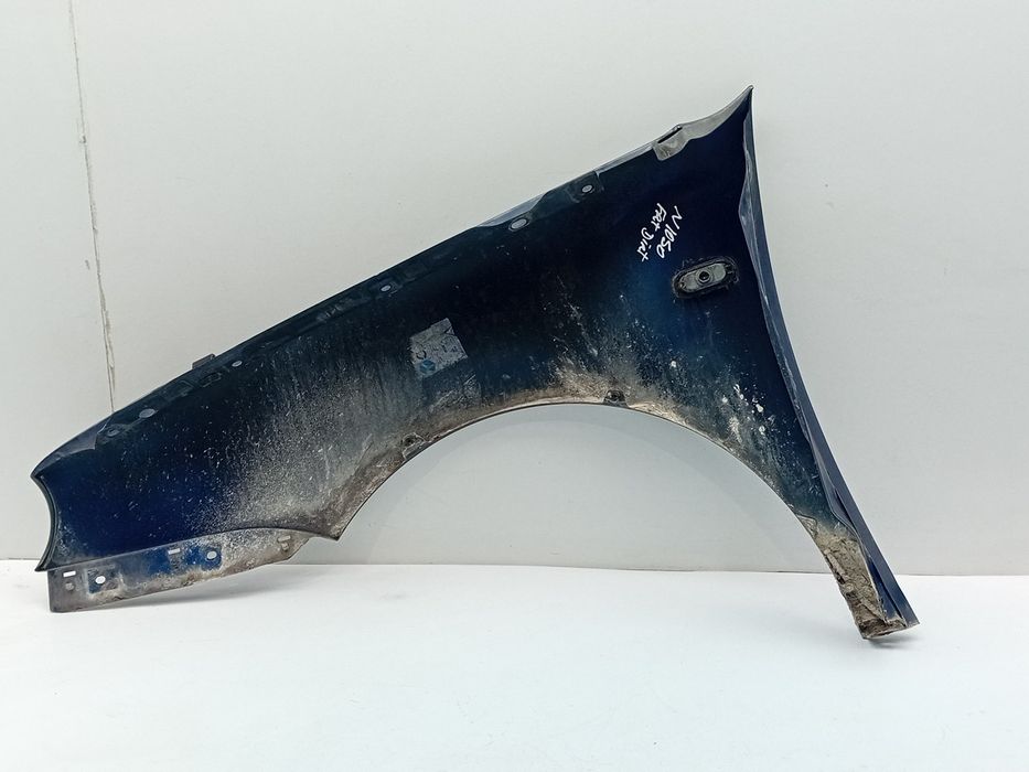 Guarda-lamas direito VOLKSWAGEN Golf IV (1J1)