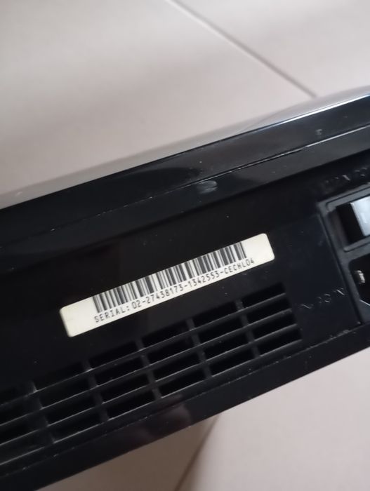 Ps3 CECH L04 avariada
