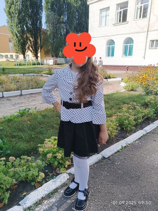 Комплект жакет,спідниця,юбка,блузка,сукня,піджак