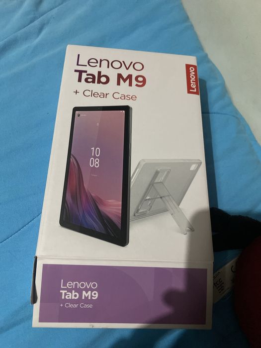 Tablet Lenovo M9 + Clear Case