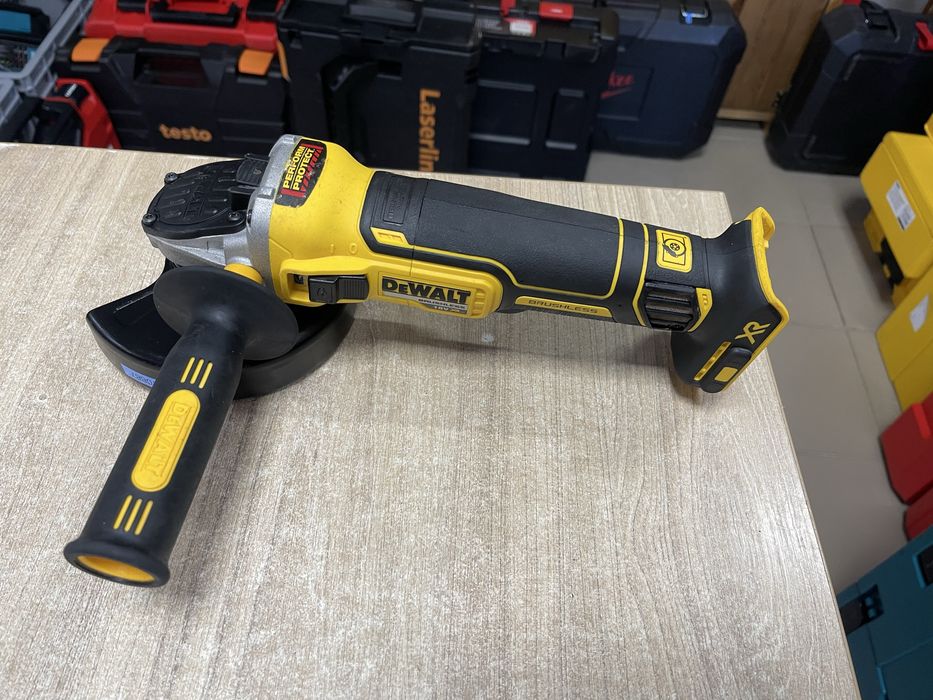 Dewalt DCG405 / безщіткова болгарка Девольт 125 мм