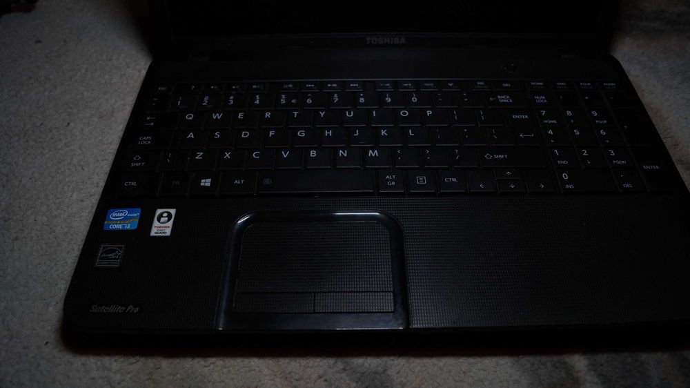 Laptop Toshiba Satellite Pro c850