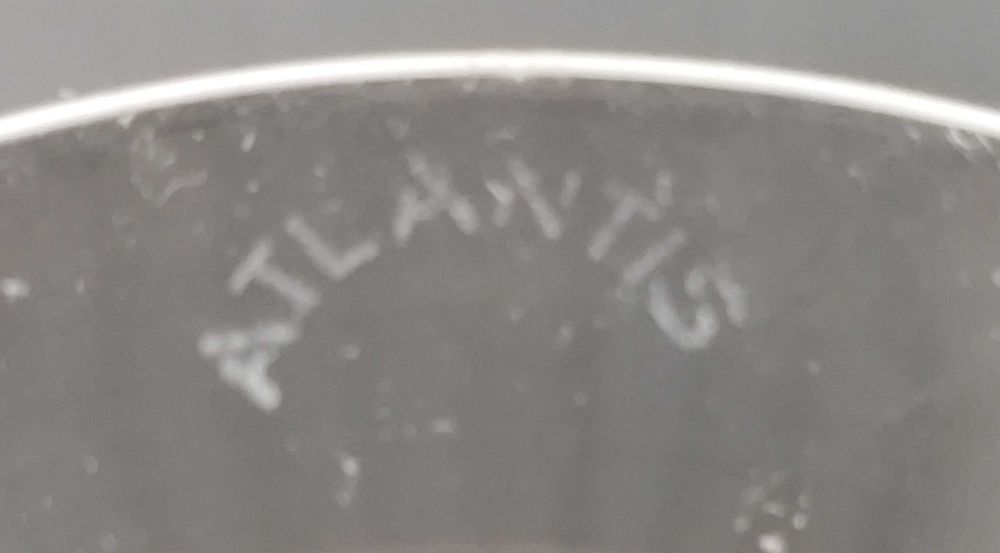 Garrafa licoreira em cristal Atlantis