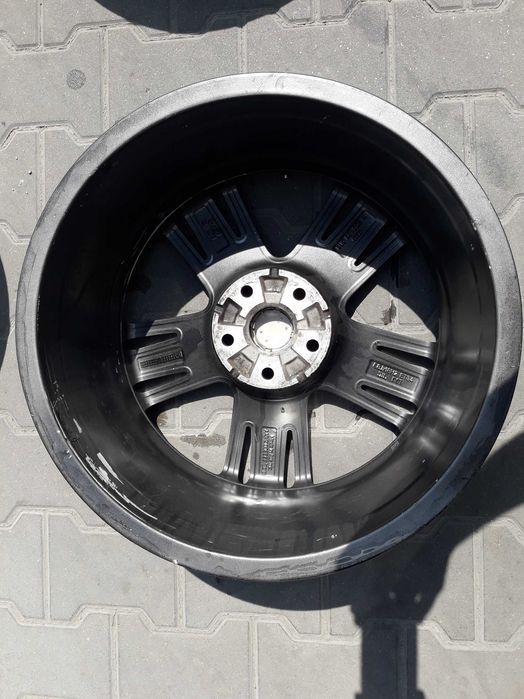Oryginalne Alufelgi 18" Audi 8P 8V kolor grafitowy 5x112