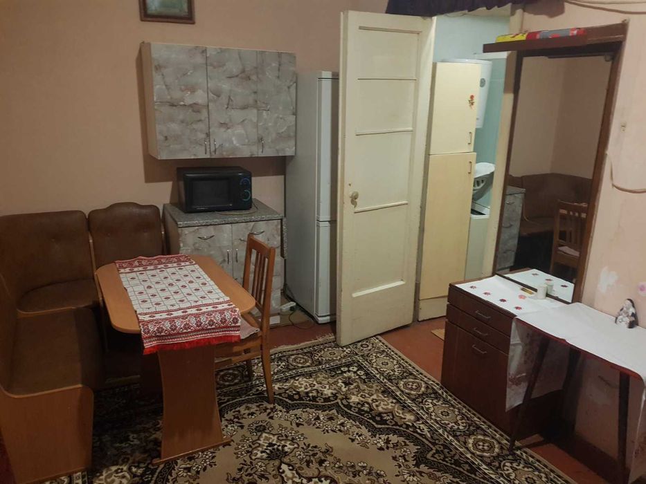 1 кімнатна квартира (центр) м. Кам'янка-Бузька