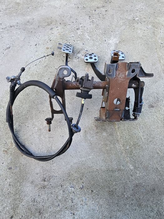 Педалі subaru impreza wrx gda (36010FE010	,36004FE250)