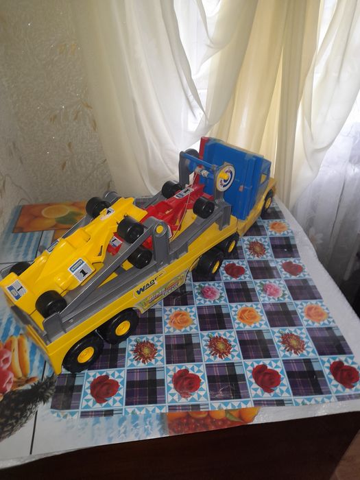 Игрушечная машинка Wader