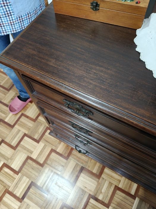 Mobília de quarto antiga - conjunto