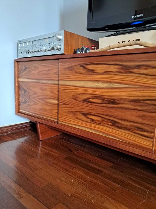 Móvel TV sideboard