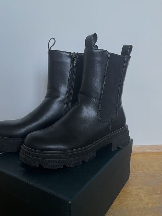 Ботінки BRASKA 39 розмір