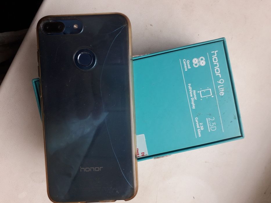 Продам телефон нормальном состоянии