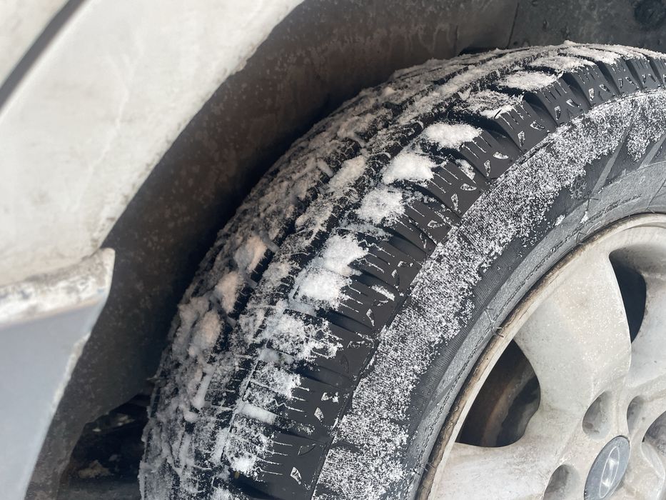 Hyundai Santa Fe 2.7 бензин автомат | комфортний кросовер