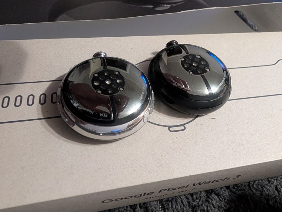 Часы Google Pixel Watch 3 41 mm 2 пары