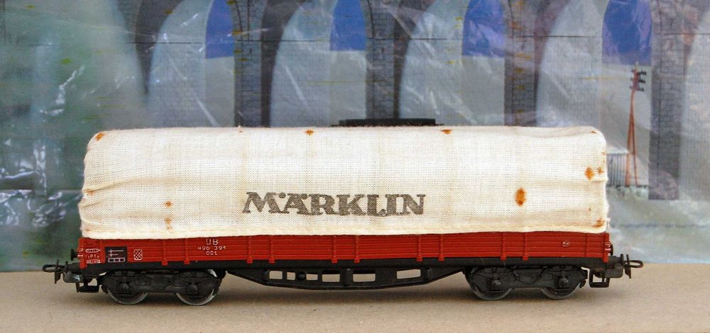 MÄRKLIN H0 4517 vagão longo com toldo