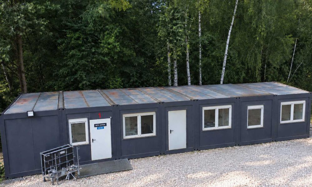 Kontener budowlany biurowy 6x18 klimatyzacja łazienka pokoje