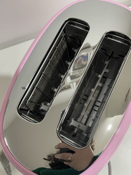 Torradeira SMEG Rosa  Nunca Usada TSF01PKEU