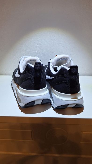 Кросівки Nike Air Max DAWN,  US9.5 EU 43 27.5CM,  DJ3624 001