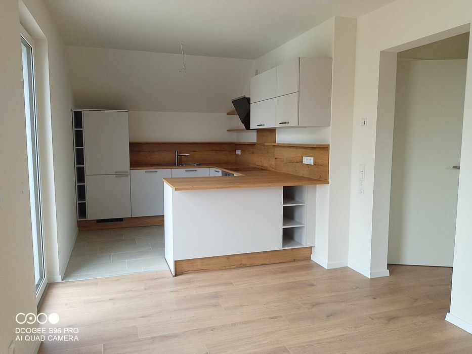 Montaż mebli modułowych Wymiana blatów Meble na wymiar