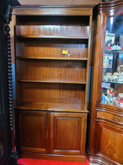 Estante em madeira - óptimo estado