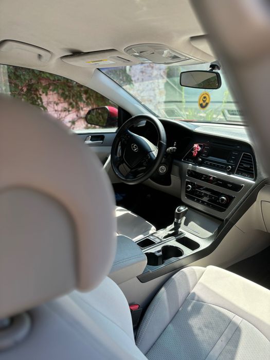 Автомобіль Hyundai sonata