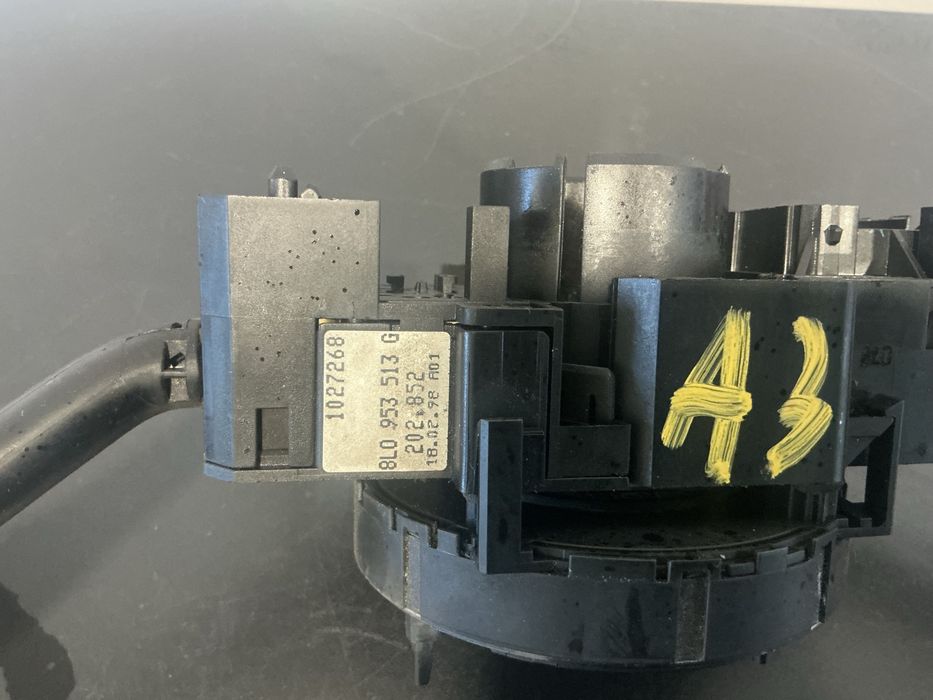 Comutador de luzes e pisca para Audi A3 8L, ano 2000.